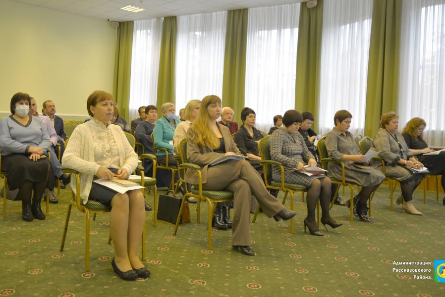 В Рассказовском районе прошло заседание районного Совета народных депутатов