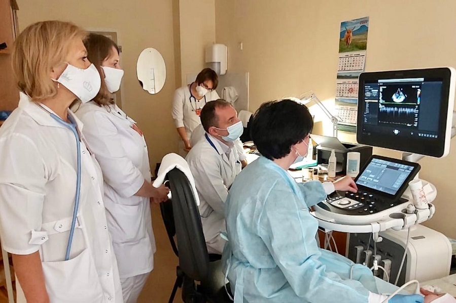 Детские врачи Федерального центра сердечно-сосудистой хирургии провели приём в Тамбове