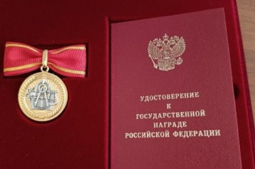 Тамбовский машинист-инструктор Валерий Золотухин награждён знаком отличия "За наставничество"