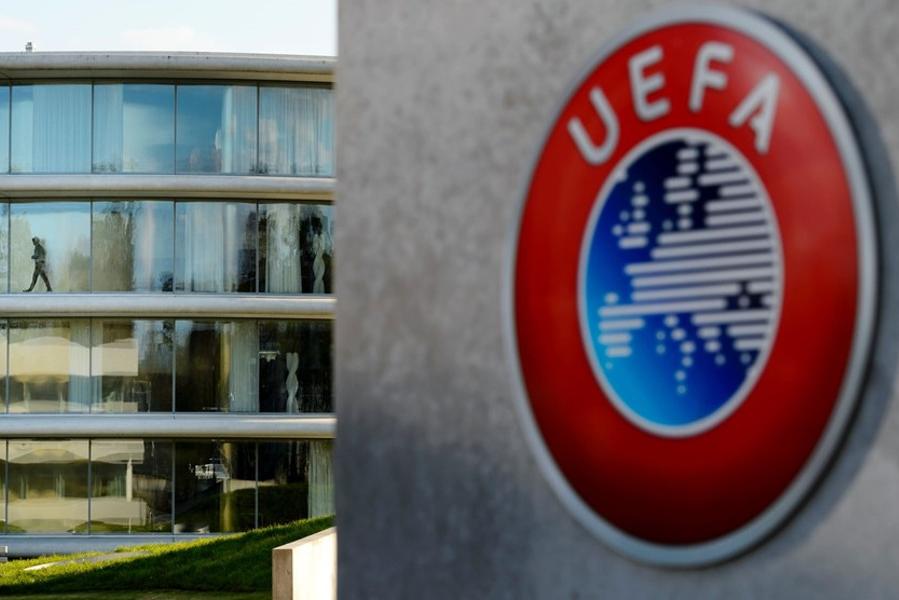 Европейский футбол взял паузу из-за коронавируса