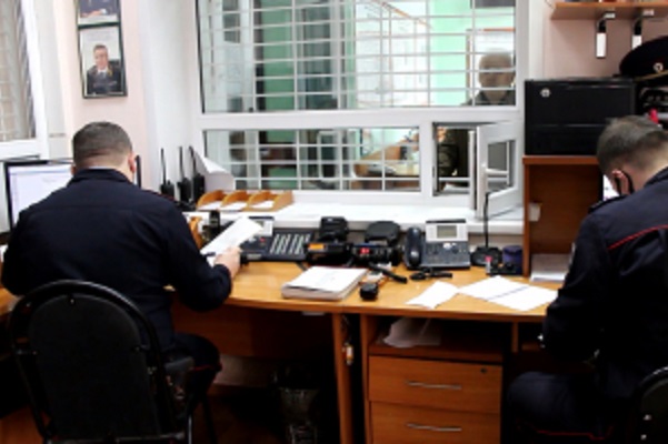 В Кирсанове полицейские задержали "закладчика" наркотиков