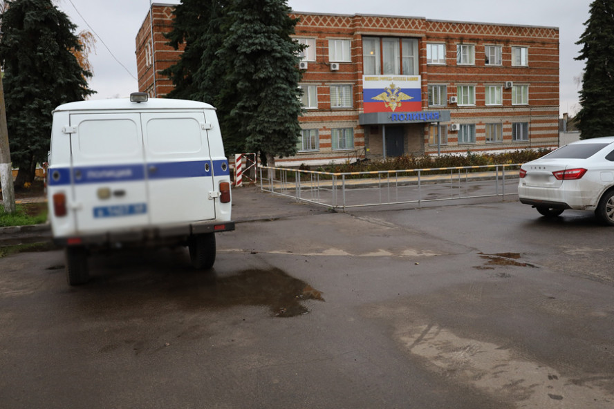 В Сосновском районе двое мужчин украли с предприятия металл 