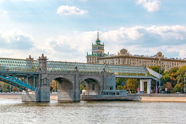 Названы самые бюджетные направления для путешествий по России в августе