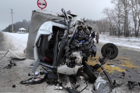 В Тамбовской области водитель "ГАЗели" погиб после столкновения с грузовиком