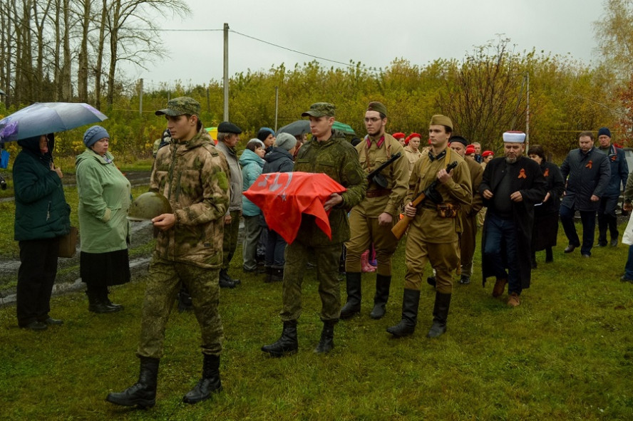 В Рассказовском районе перезахоронили останки красноармейца, погибшего под Ржевом 