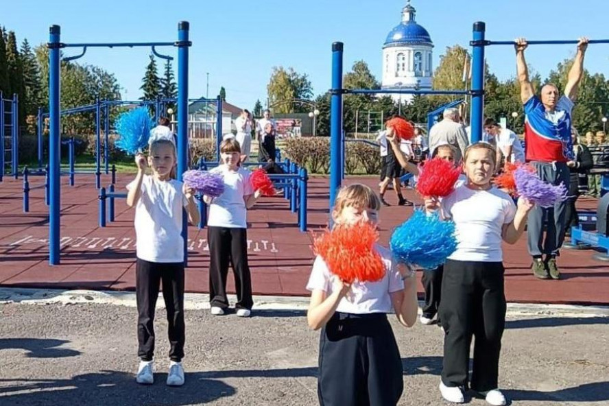 В Бондарском округе открылась первая специализированная площадка ГТО и шахматный клуб