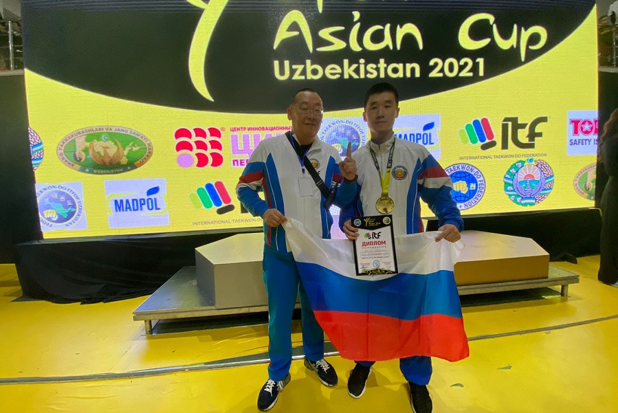 Тамбовчанин завоевал две медали на международном турнире по тхэквондо