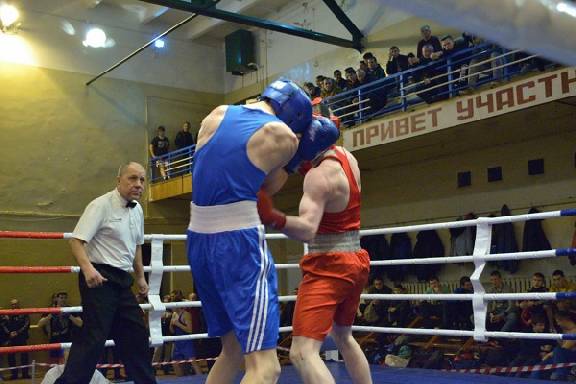В Тамбове стартовал турнир по боксу на призы Валерия Ледовских