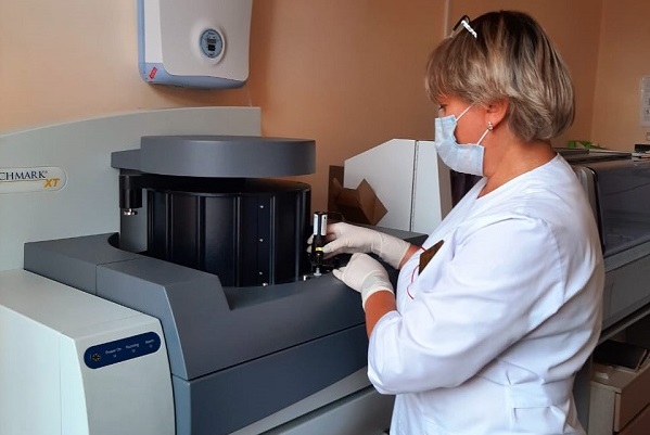 Тамбовский областной онкодиспансер получил новое оборудование для лаборатории