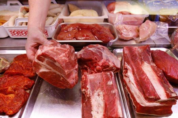 В супермаркете "Бегемот" нашли нарушения при продаже мяса