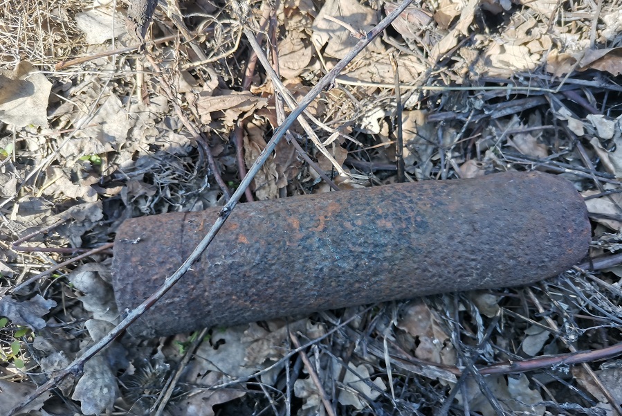 В Тамбовском районе дачник обнаружил артиллерийский снаряд