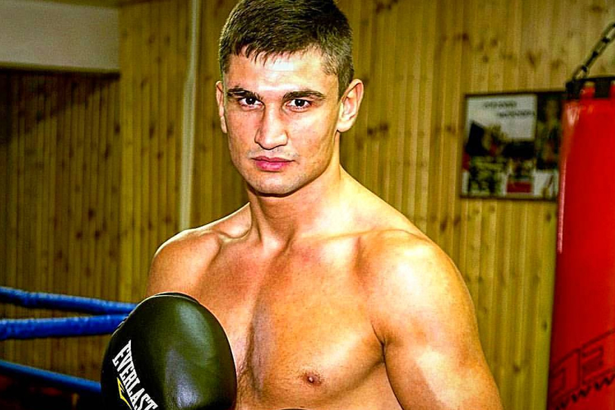 Боксёр из Мичуринска Артур Осипов объявил о завершении профессиональной карьеры