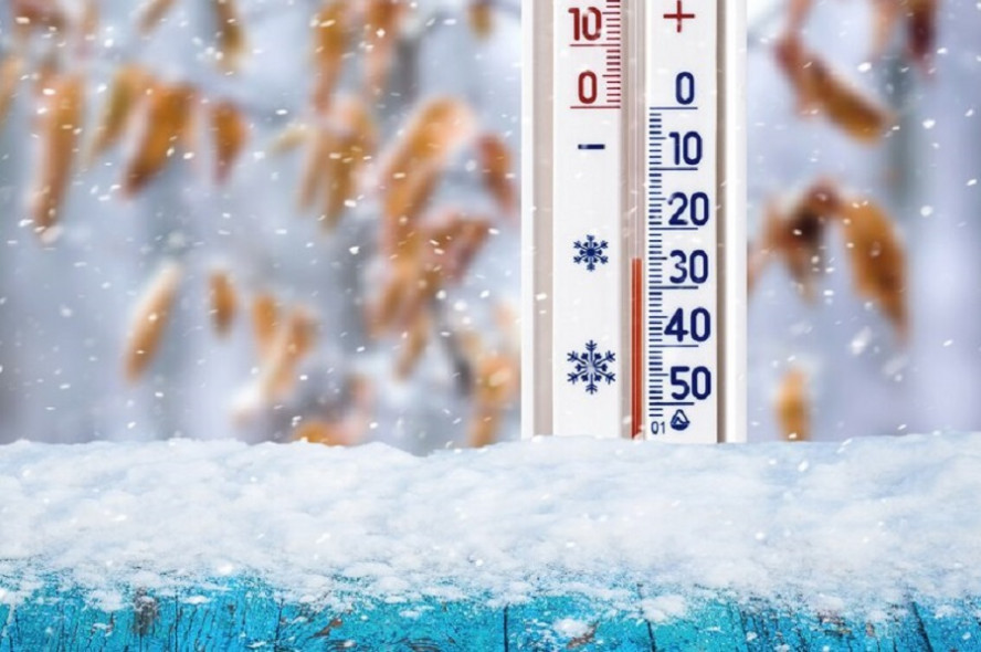 Термометр минус 100 градусов. Минус 25 градусов. Зима минус 2. Термометр зимой минус 15.