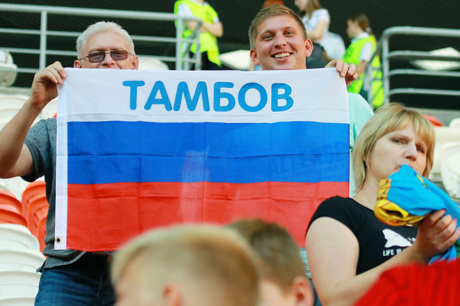 Болельщики ФК "Тамбов" своими силами организуют выезд в Саранск