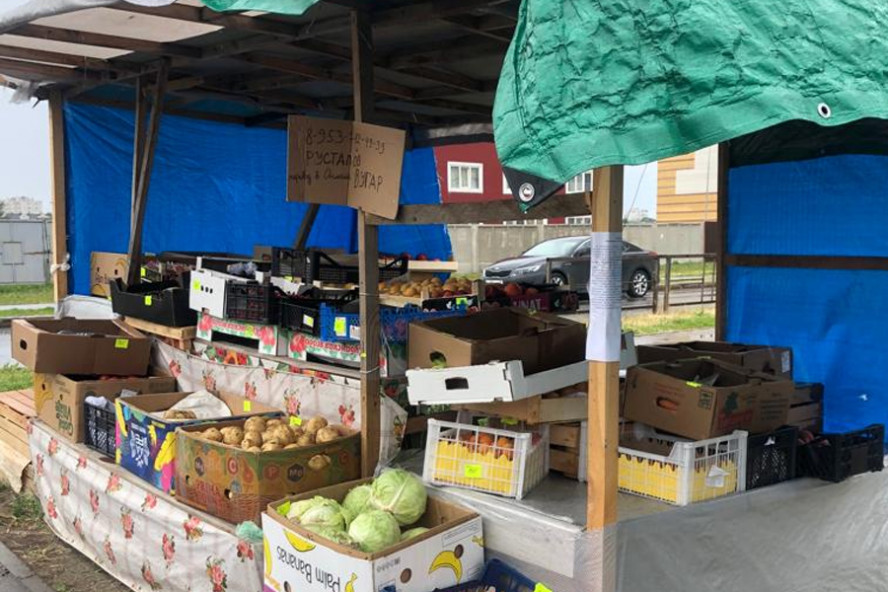 Власти Тамбова требуют убрать с улицы Славной палатку с овощами