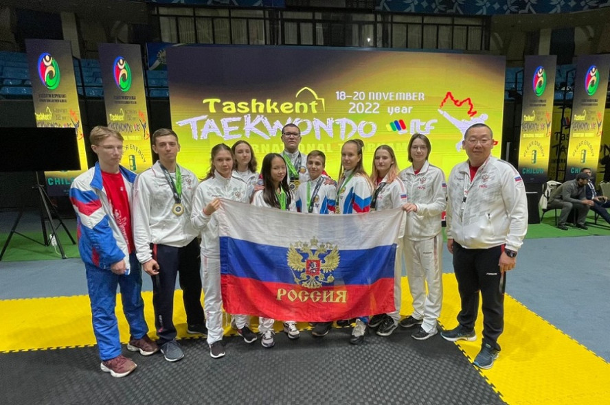 Тамбовчане завоевали комплект медалей на международных соревнованиях по тхэквондо МФТ