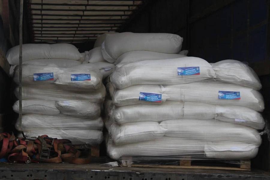 Тамбовская область отправила 20 тонн муки и сахара для мобильного хлебозавода в Мариуполе