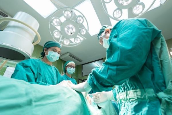Тамбовские врачи внедряют новые методы лечения в нейрохирургии