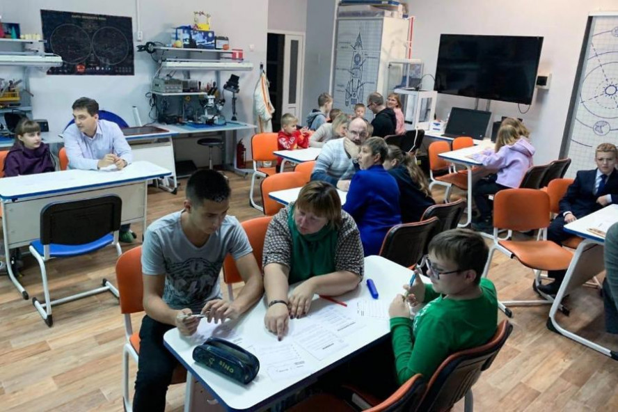Детский технопарк "Кванториум-Тамбов" присоединился к Всемирной неделе космоса 