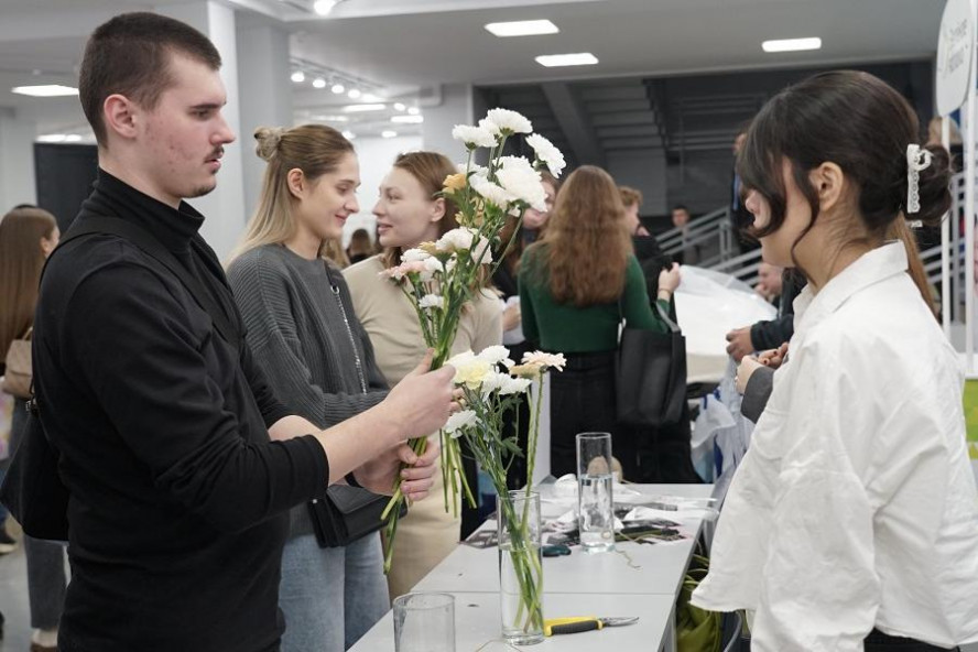 В Державинском провели День карьеры