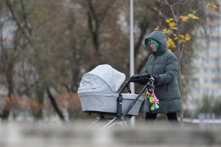 Совет Федерации одобрил закон о продлении программы материнского капитала