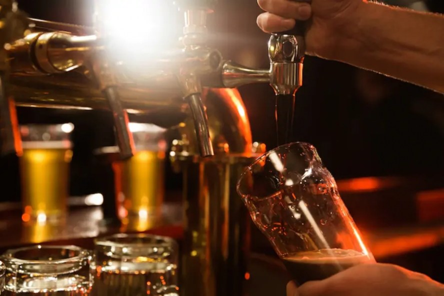 В России могут разрешить рекламу алкогольного пива