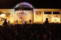 24 июня на площади Музыки прошло грандиозное празднование Дня молодежи. 