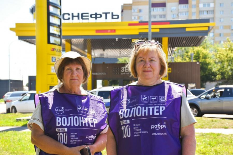 На автозаправках Тамбова работают серебряные волонтёры