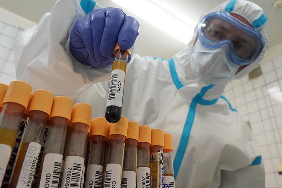 За сутки в России выявили 8572 новых случаев коронавируса