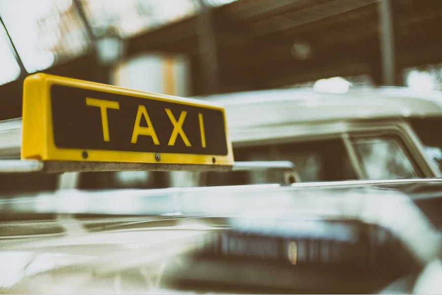 В Госдуме рассказали о новых специфических требованиях к таксистам