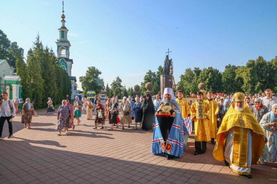 В Тамбове состоялась торжественная встреча мощей святителя Тихона