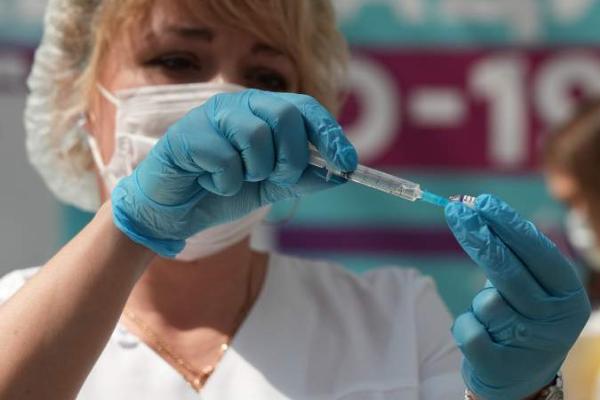 В России низкие темпы вакцинации от коронавируса
