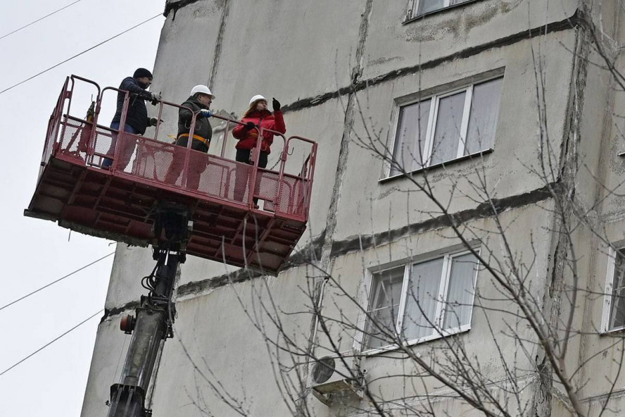 Итоги дня: многоэтажка в Тамбове может остаться без отопления, "праздничный график" Почты России, лейкоз КРС