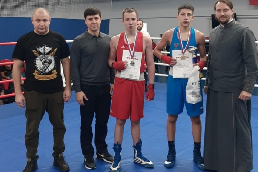 В Тамбове прошел трехдневный турнир по боксу памяти Сергея Лукошина