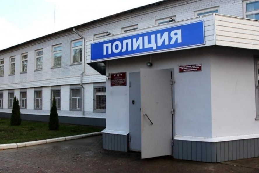 Житель Сосновки распылил перцовый баллончик в лицо женщине