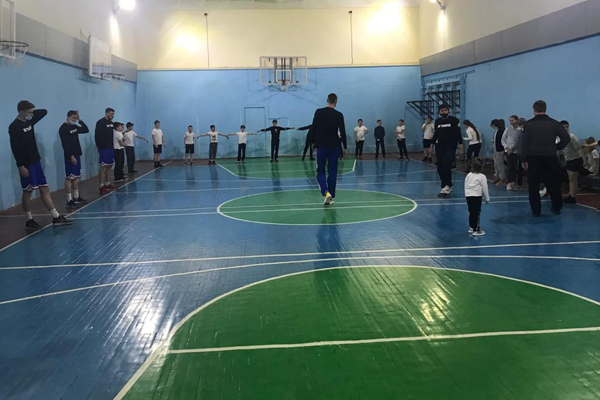 Баскетболисты "Тамбова" провели мастер-класс для школьников
