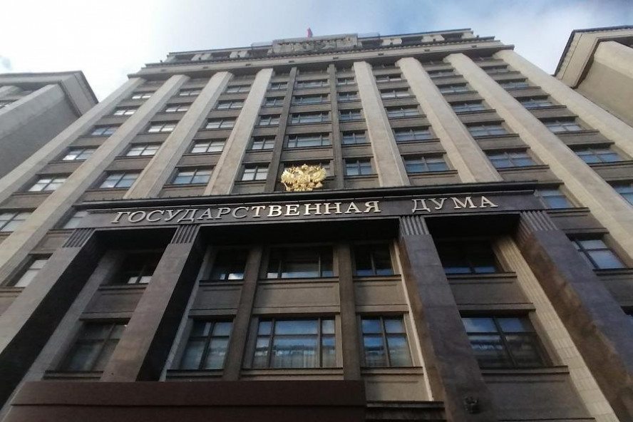 Госдума увеличила сверхурочный годовой лимит работы до 240 часов