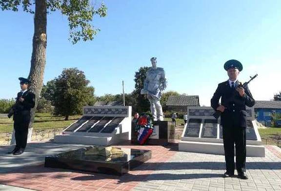 В Брянской области открыли мемориал в честь тамбовских героев войны