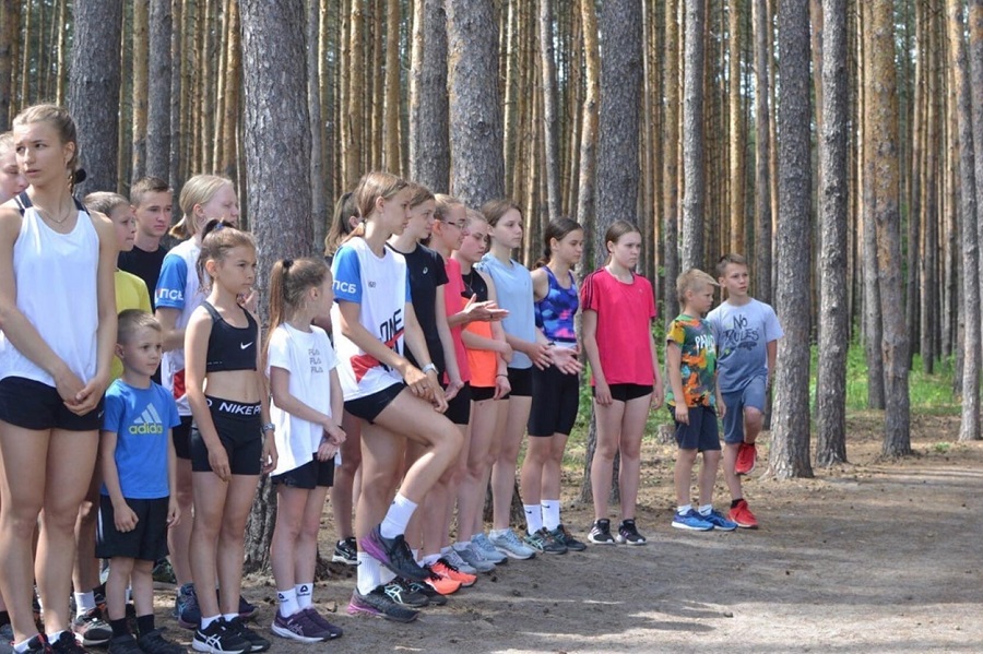 В пригородном лесу Рассказова прошла легкоатлетическая эстафета