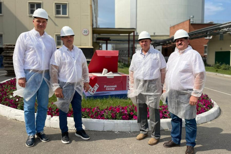 Обмен опытом: делегация белорусских сахарных заводов посетила Знаменский сахарный завод
