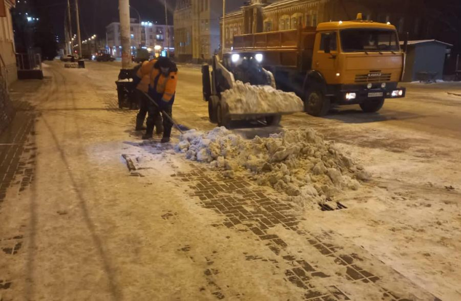 Власти Тамбова не справляются с уборкой снега