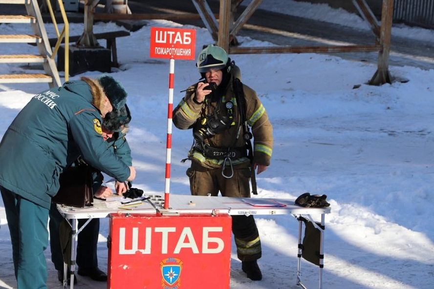 Пожарные учения на хлебной базе - 6