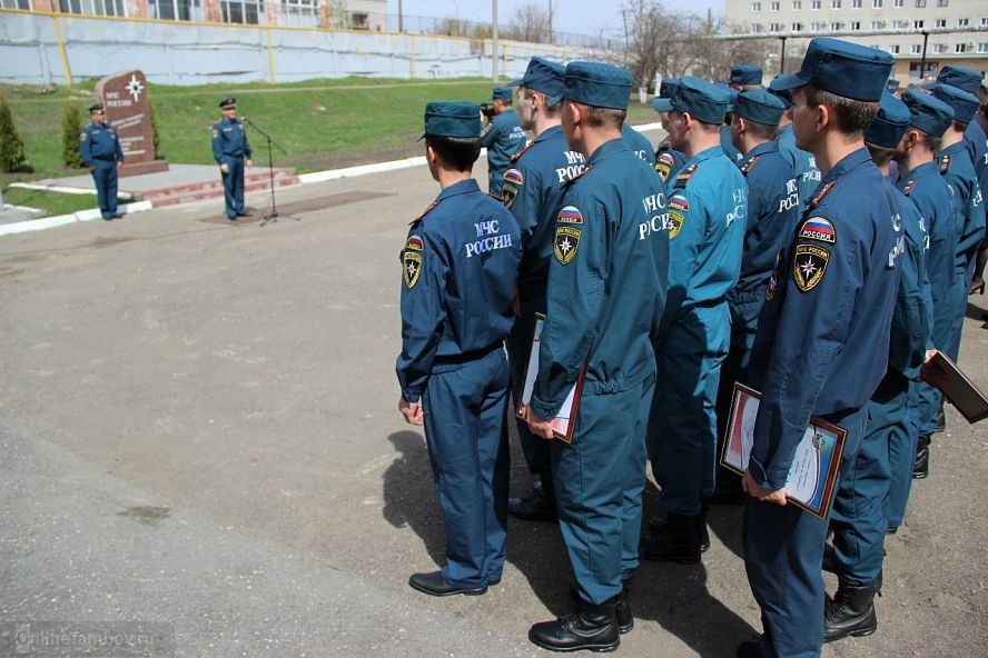 Торжественный митинг в ГУ МЧС России по Тамбовской области - 11