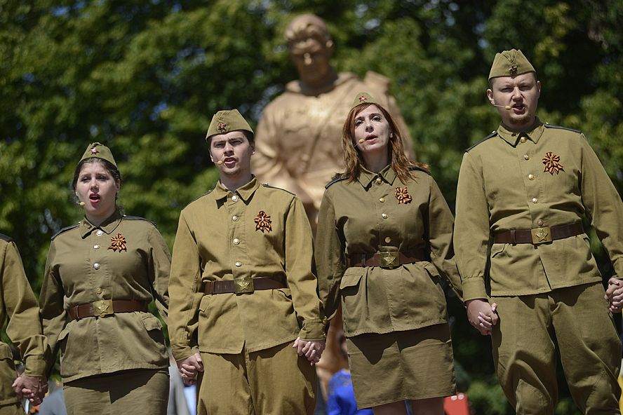 Открытие мемориала в Знаменском районе - 3