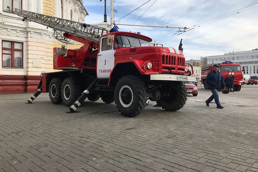 Учения в драмтеатре,2018 - 4