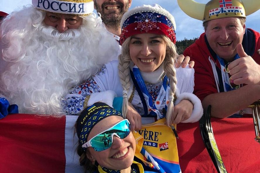 Тамбовский Дед Мороз со Снегурочкой на чемпионате Мира по лыжным гонкам - 4