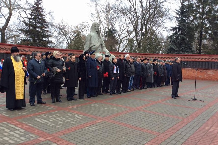 День защитника Отечества на Воздвиженском кладбище - 15