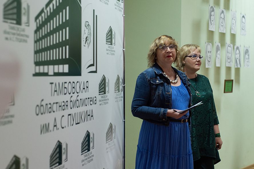 Выставка портретов "Лица Пушкинского чердака" - 6