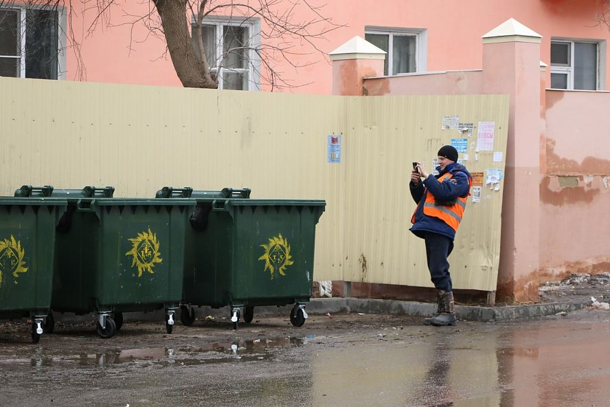 Зачем в Тамбове фотографируют мусорные контейнеры - 10
