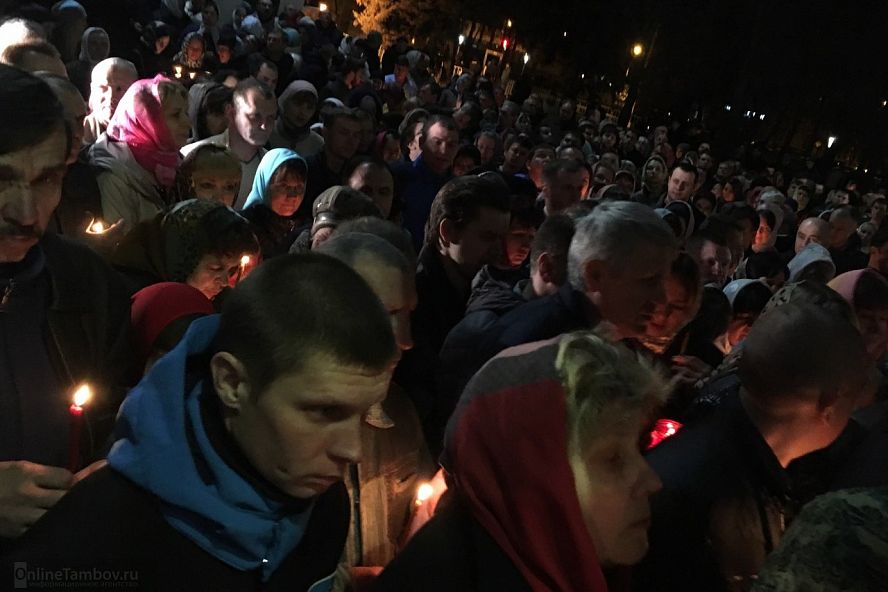 Пасхальная служба в Спасо-Преображенском соборе - 4